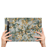 The VistaCase reMarkable Folio with Flower Painting design is crafted from premium materials and exclusively tailored to fit your reMarkable 2,