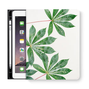 frontview of personalized iPad folio case with Flat Flower design