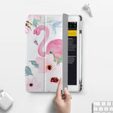 Vista Case iPad Premium Case with Flamingo Design has built-in magnets are strategically placed to put your tablet to sleep when not in use and wake it up automatically when you need it for an extended battery life.