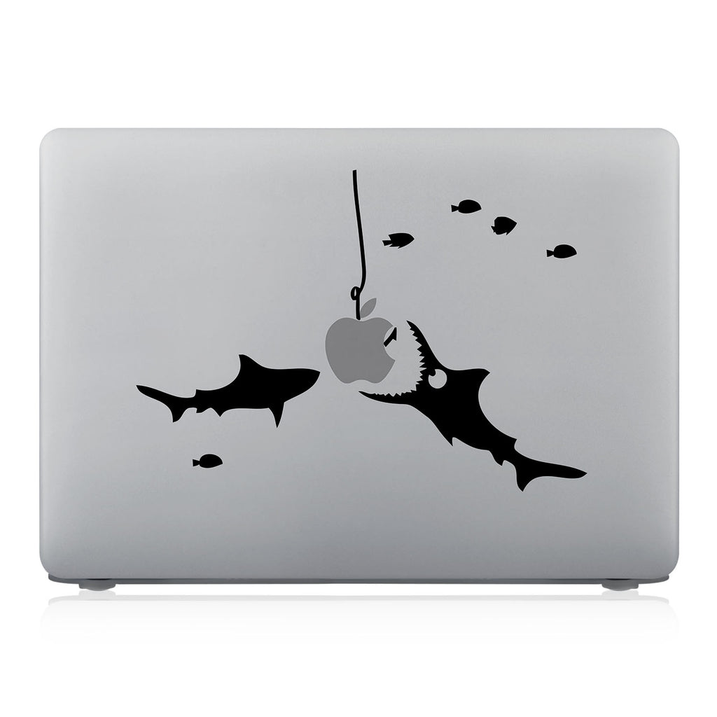 This lightweight, slim hardshell with 6. Shark design is easy to install and fits closely to protect against scratches