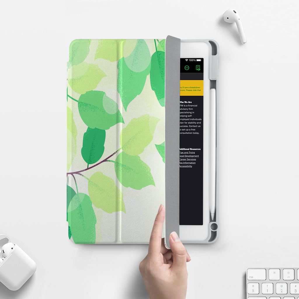 Vista Case iPad Premium Case with Leaves Design has built-in magnets are strategically placed to put your tablet to sleep when not in use and wake it up automatically when you need it for an extended battery life.